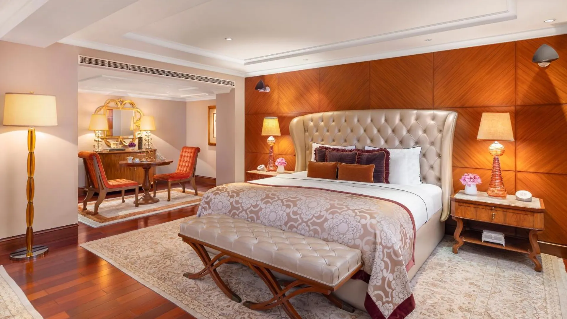 Taj Palace, New Delhi 5*,  India